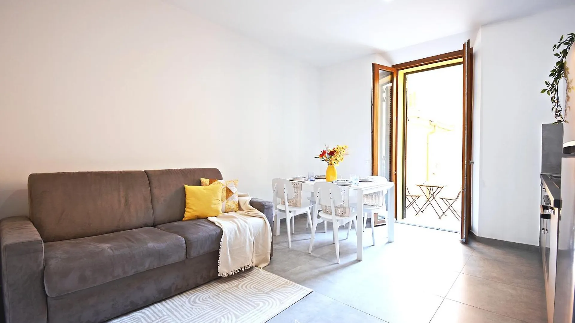 Martha'S Apartment Follonica
